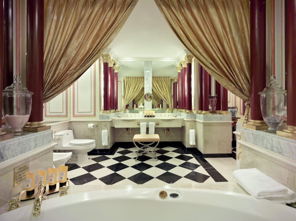 Lotte New York Palace